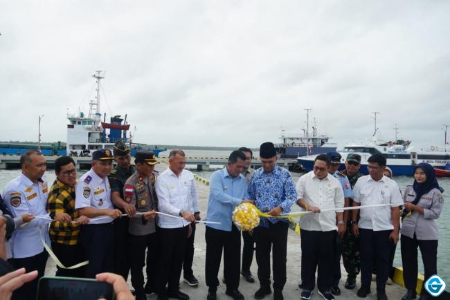 Ketua DPRD Natuna Hadiri Peresmian Pelabuhan Regional Penagi